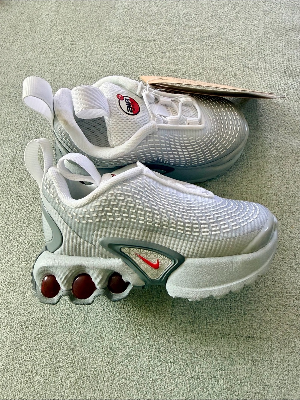 Nike Air Max Dn SE  Baby/Toddler 
Shoes sz US 4.5